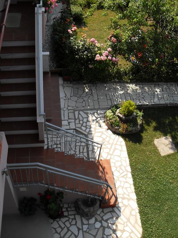 Mitko'S Guest House أوهغيد المظهر الخارجي الصورة